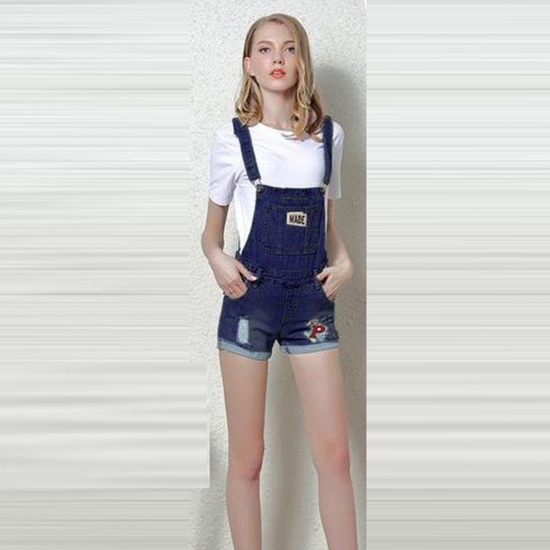 QUẦN YẾM JEAN TÚI TO TRƯỚC NGỰC ĐÍNH LOGO CHỮ P